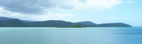 Airlie Beach & Whitsunday Islands - photo 4
