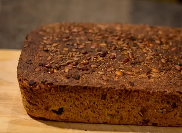 Selfmade Bread Version 3 (ham, Onion, Olives and Different Seeds) - photo 4