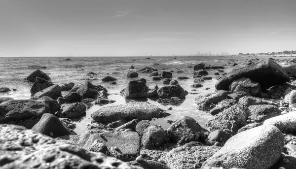 A Day on the Beach – Brigthon Beach :: HDR - photo 3