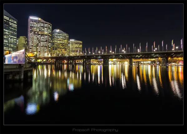 Last Night in Sydney - photo 4