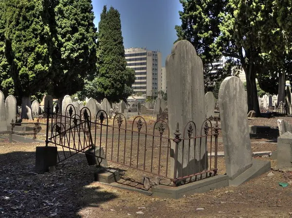Melbourne City – Monday :: HDR - photo 3