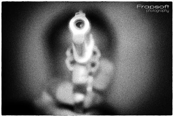 Momements – Monochrome Series I