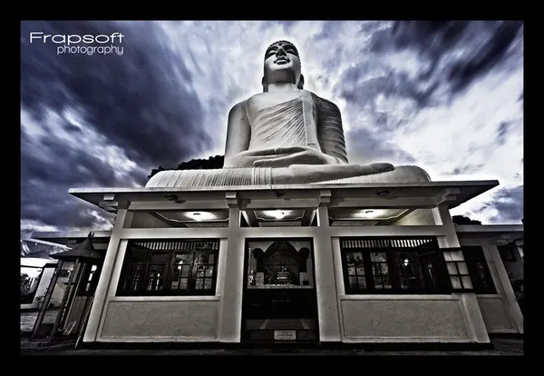 New Country: Sri Lanka – Traveling From Colombo to Kandy - photo 4