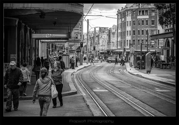 Sydney – Black & White Urban Edition