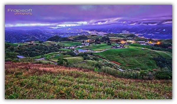 Taiwan at Evening / Night - photo 2