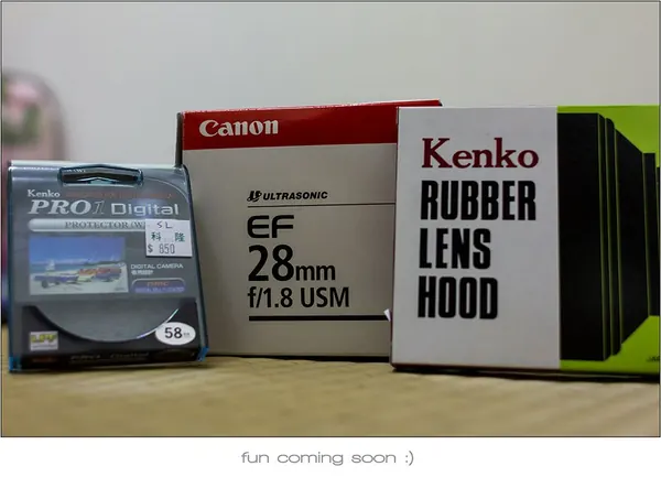 New Toy :) Canon EF 28mm F/1.8 USM